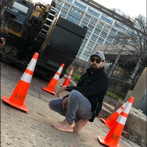 Meet your Posher, Abel